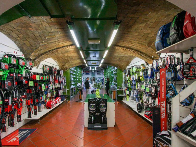 attrezzature sportive esposte al foro italico