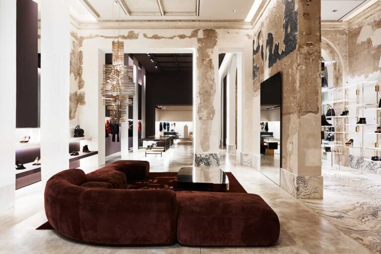 boutique elegante con moda italiana di qualita