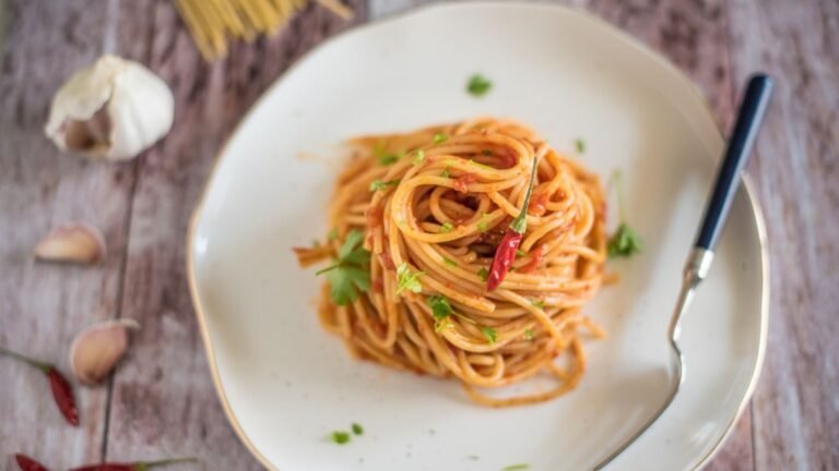 Cosa sono gli Sfizi di Calabria e come possono deliziare il tuo palato 45 deliziosi piatti calabresi colorati e appetitosi
