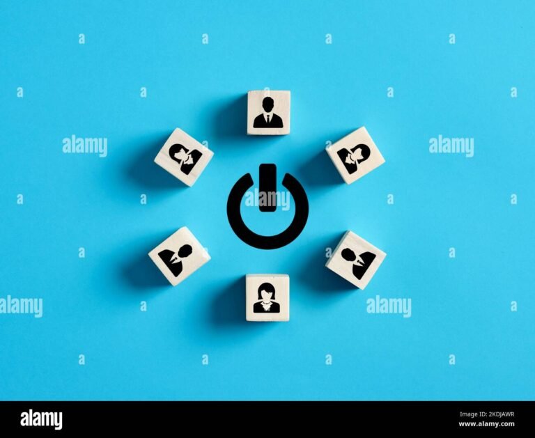 logo aziendale o team al lavoro