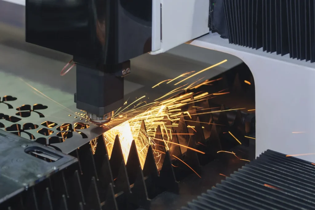 Che cosa offre Osma Stampi Spa nel settore della lavorazione dei metalli