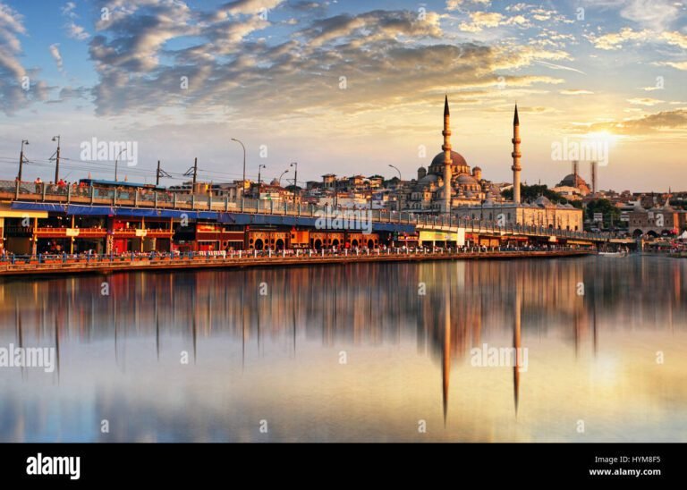 panorama di istanbul al tramonto