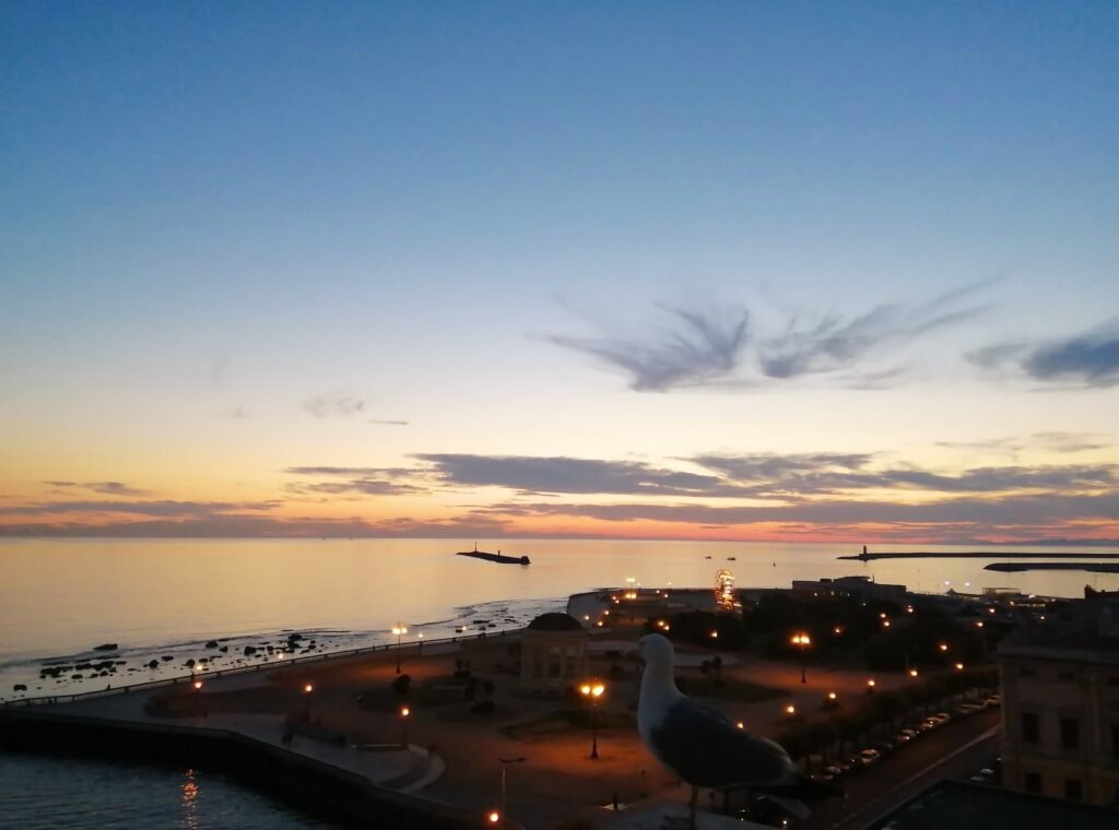 Cosa vedere a Scom Posto a Livorno e quali attività offre