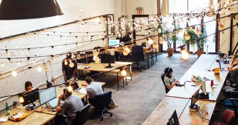 panorama di roma con spazi di coworking
