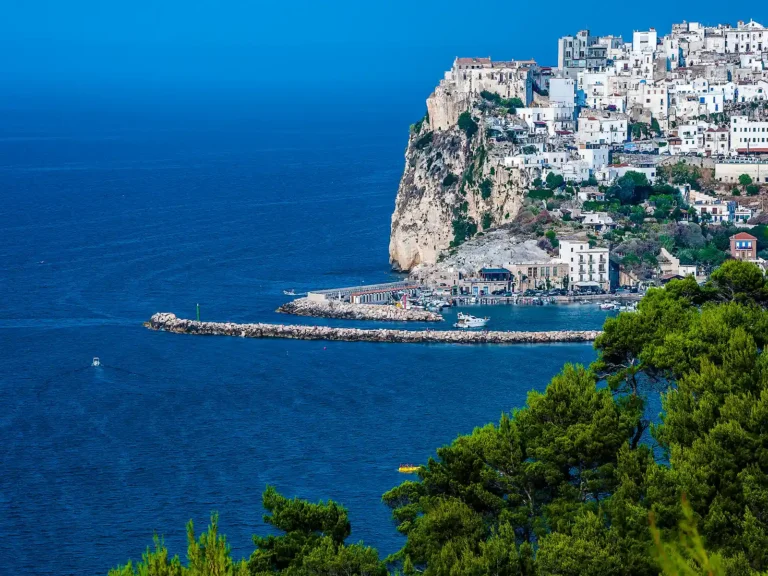 panorama marino di rodi garganico