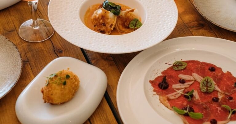 Quali sono le specialità e le recensioni del Ristorantino ai Cassari da Laura 42 piatti tipici del ristorante in un ambiente accogliente