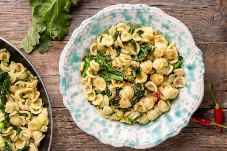 piatto di orecchiette con cime di rapa