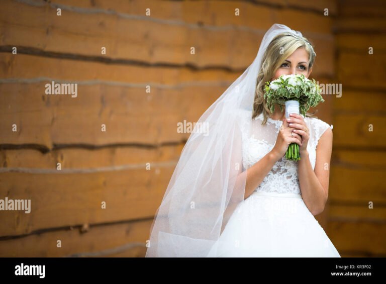 Chi è Paola D'Onofrio e perché è diventata sposa famosa 7 ritratto elegante di una sposa felice
