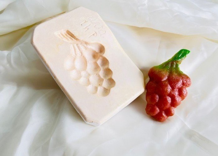 Come si utilizzano gli stampi per creare la frutta martorana 6 Come si utilizzano gli stampi per creare la frutta martorana