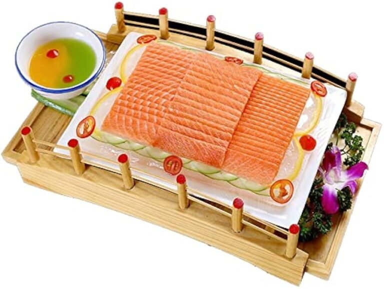 sushi box elegante su un tavolo imbandito