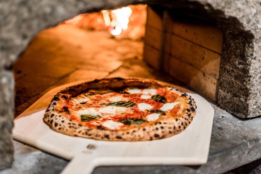 Quali sono i segreti della pizza pazza in piazza Scoprili qui! 8 Quali sono i segreti della pizza pazza in piazza Scoprili qui!