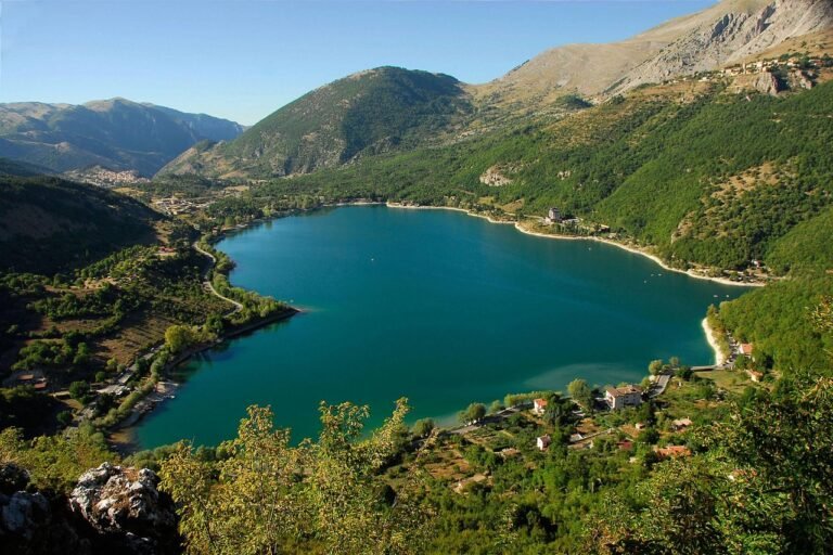 un panorama suggestivo di laquila