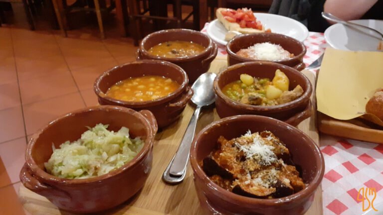 Che cos'è il dar bottarolo ad Anzio e come si prepara 25 un piatto di dar bottarolo servito