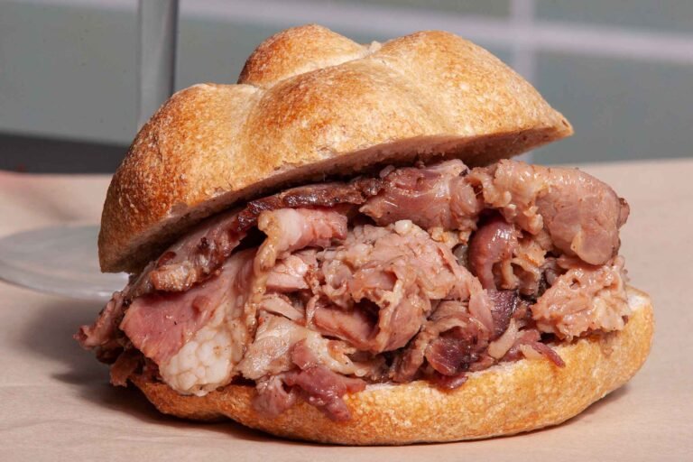 Cosa c'è da sapere sul Porco Brado a Milano e le sue specialità 44 un piatto di porco brado gourmet