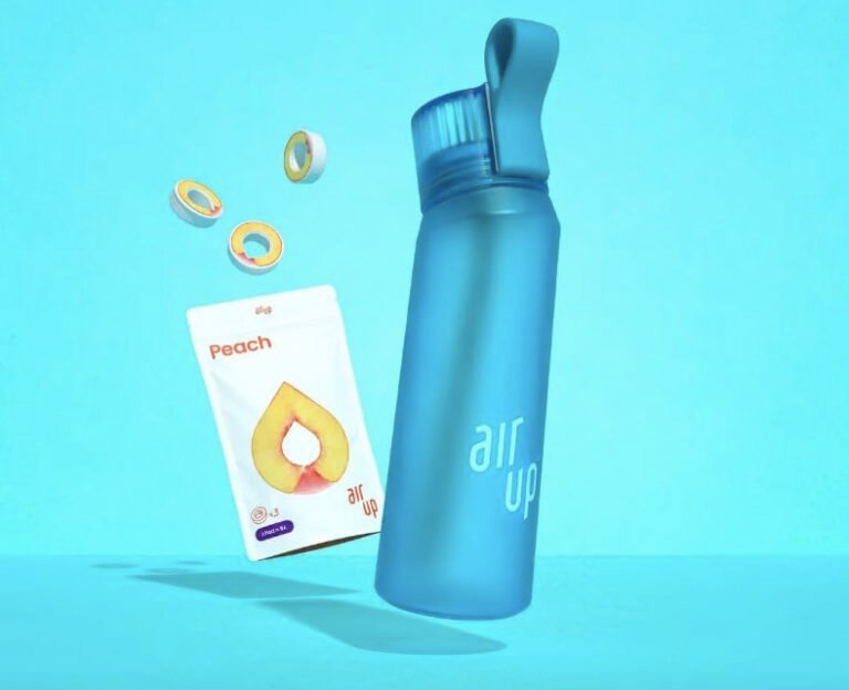 Che cos'è Air Up e come funziona il sistema di aromatizzazione 19 una bottiglia air up con aromi colorati