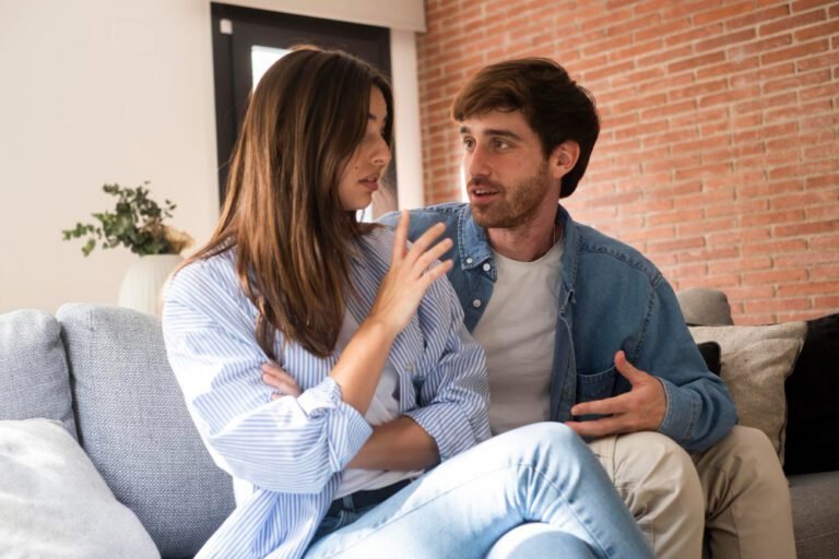 Come posso affrontare il fatto di non amare più mio marito 19 una coppia che comunica apertamente