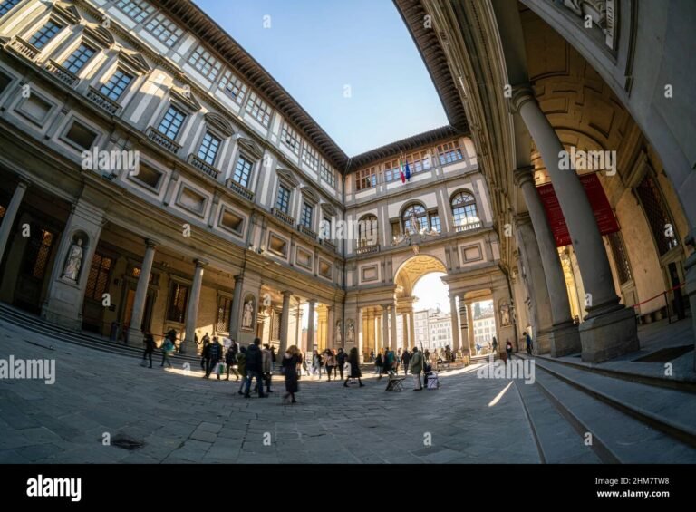 una vista panoramica degli uffizi a firenze