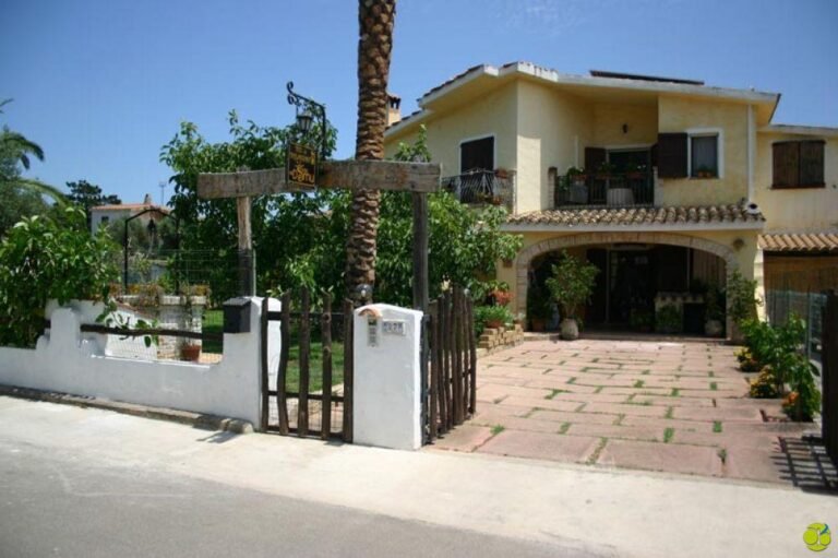 unimmagine di sa domu sarda a pula