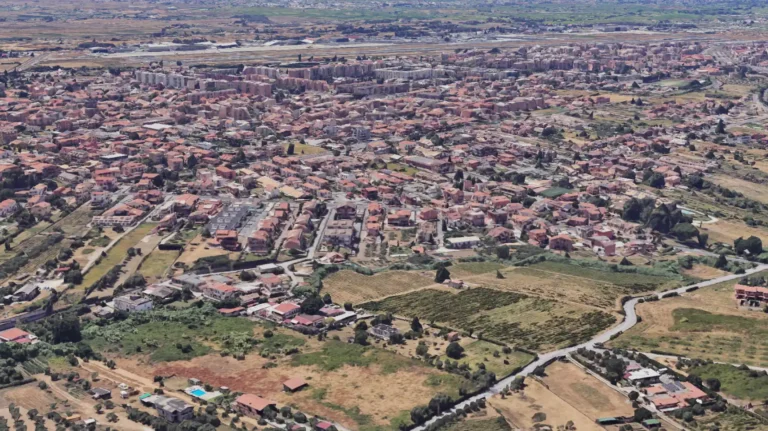 Quali sono le informazioni sulla tappa "L'altra tappa" di Ciampino 19 vista panoramica del comune di ciampino