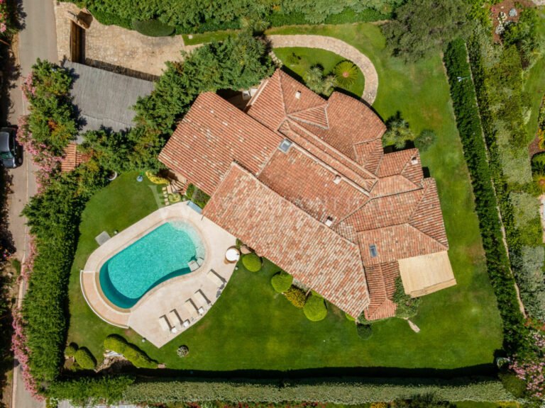 vista panoramica della villa aurora e giardini