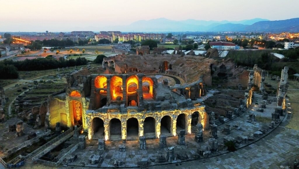 vista panoramica dellantro di sibilla