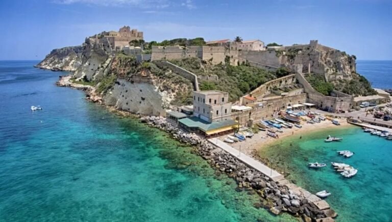 vista panoramica dello stabilimento gm a trani